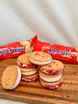 Raspberry superwine HERO